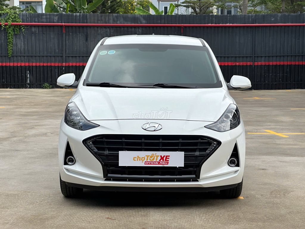 Hyundai i10 AT HB 2023 - 16000km 1 chủ từ đầu