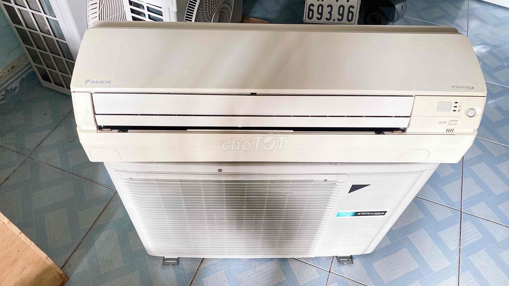 daikin thailan 1hp inveter bao lắp đặt