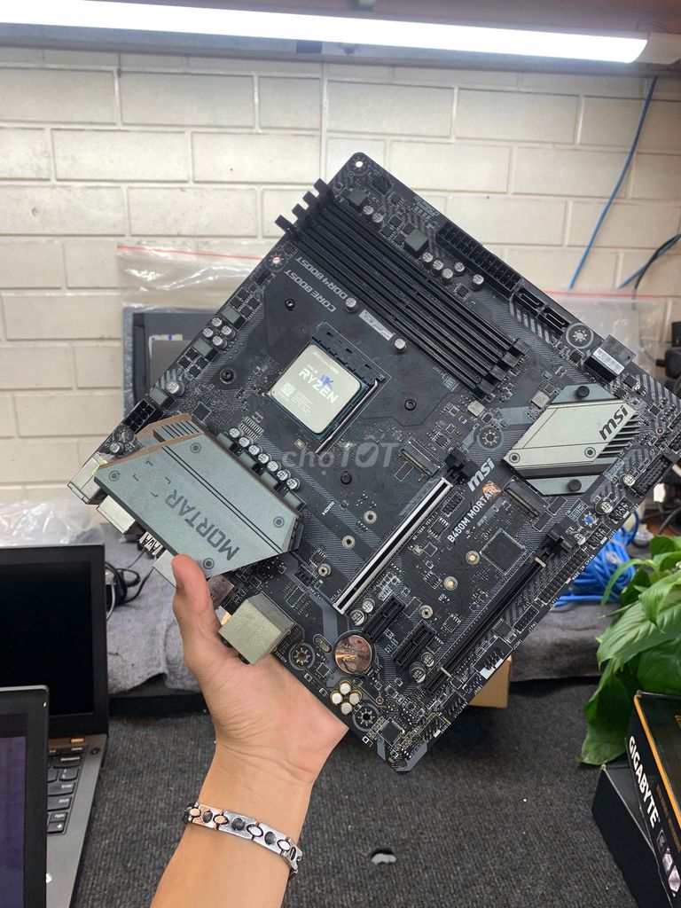 MSI B450M Mortar 4 khe ram hàng đẹp. Mua bán Linh kiện (RAM, Card...) tại Quận Phú Nhuận Tp Hồ Chí Minh được đăng bởi tiến tài 770 nguyễn kiệm p4 quận phú nhuận hình 1