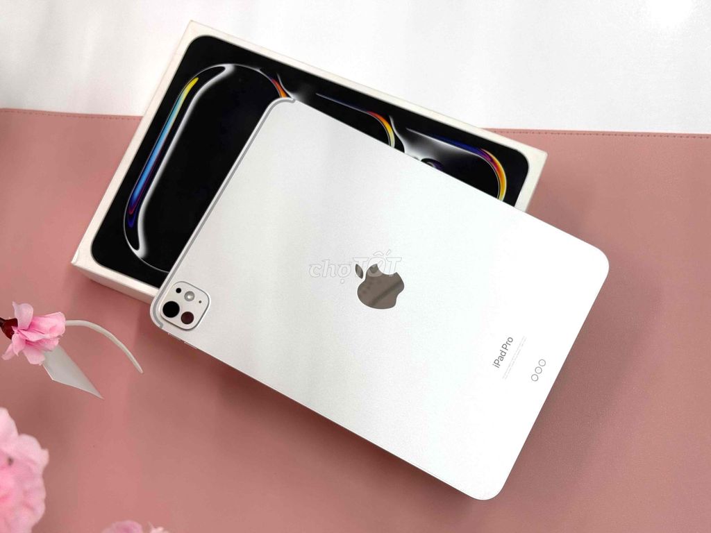 iPad Pro M4 11 inch 256GB Bạc - VN Sạc 30l pin 100. Mua bán Máy tính bảng tại Quận Ninh Kiều Cần Thơ được đăng bởi Tuấn mobile Điện thoại cao cấp hình 1