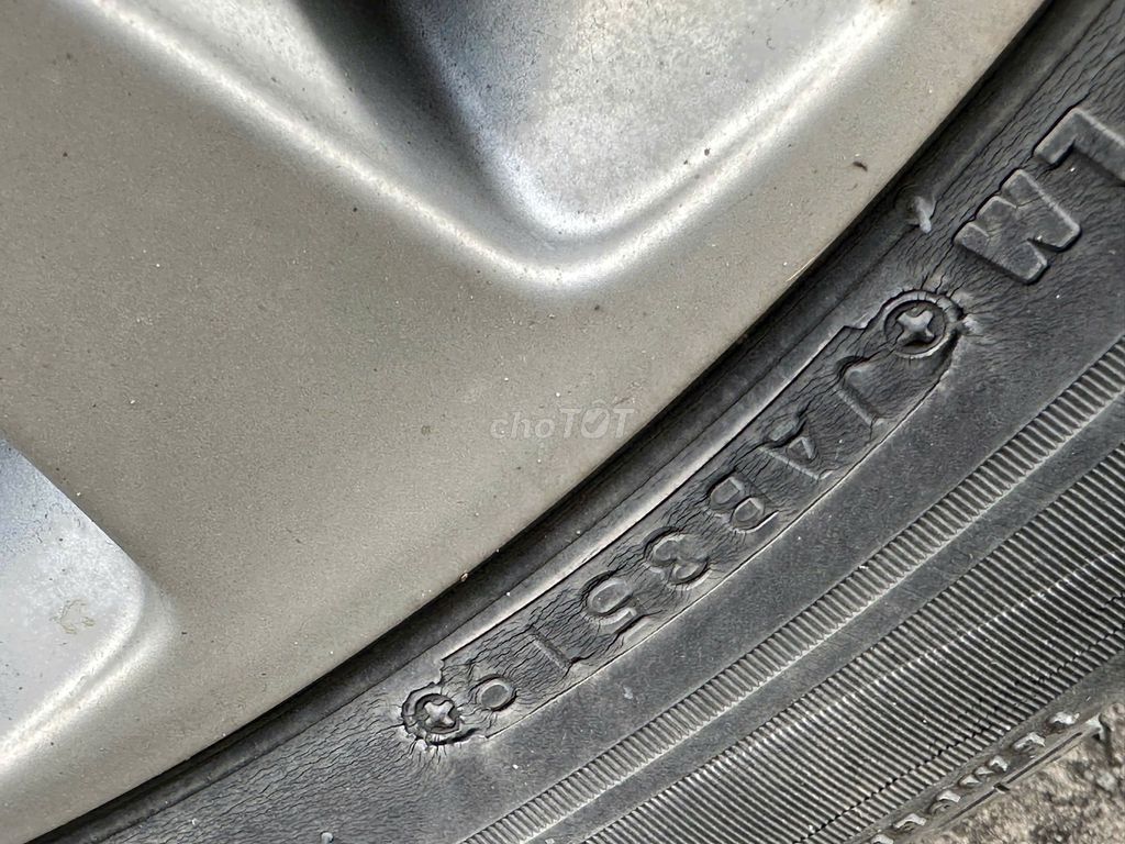 Toyota Innova 2019 2.0V - 57000 km. Mua bán Ô tô tại Thành phố Dĩ An Bình Dương được đăng bởi Siêu Thị Ô Tô Bình Dương  hình 17