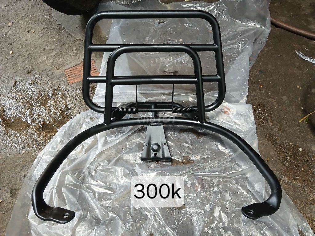 Baga trước sau vespa Sprint vs Primavera Đen. Mua bán Phụ tùng xe tại Quận Gò Vấp Tp Hồ Chí Minh được đăng bởi Tài hình 1