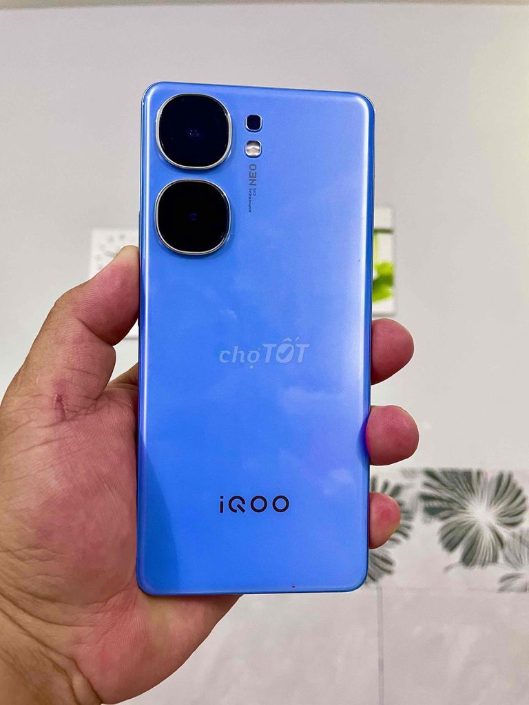 IQOO NEO 9 Snap 8Gen 2 12GB/256GB Xanh. Mua bán Điện thoại tại Thành phố Thủ Dầu Một Bình Dương được đăng bởi Đăng Store hình 1