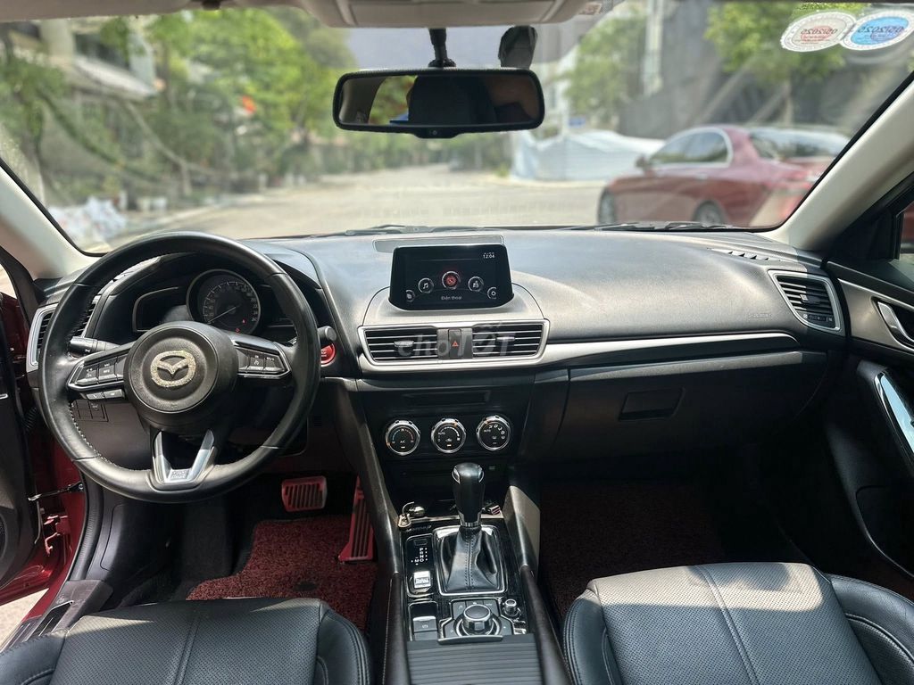 Mazda 3FL date 2017 phanh tay điện tử. Mua bán Ô tô tại Thành phố Lào Cai Lào Cai được đăng bởi Nguyễn Hồng Vĩnh hình 4