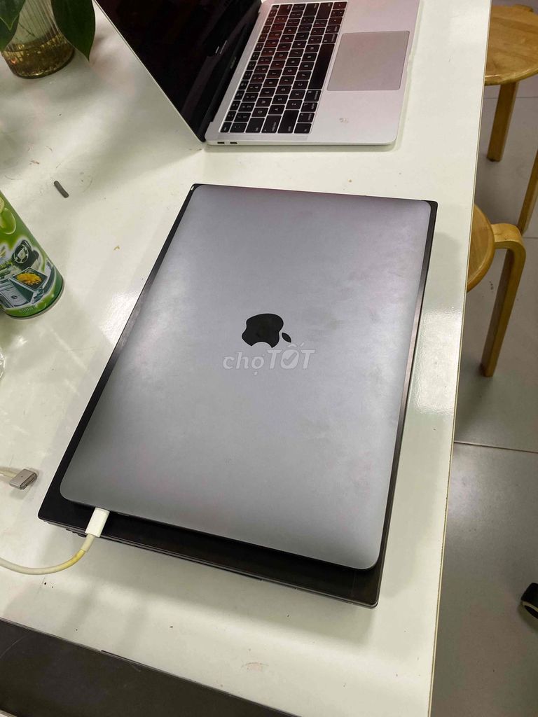 macbook pro 2020 i5 ram 8 ssd 256 màn 13 rentina. Mua bán Laptop tại Quận Hoàng Mai Hà Nội được đăng bởi Mac98 hình 6