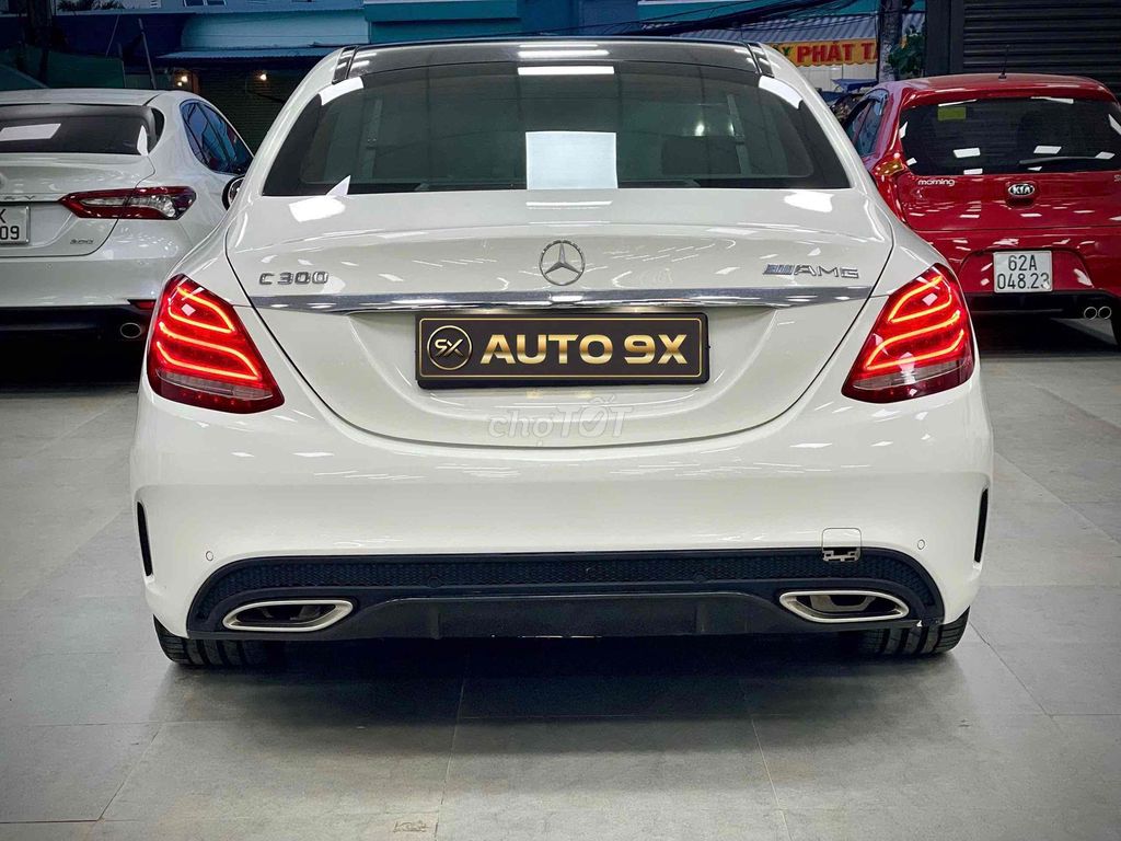 Mercedes Benz C300 AMG 2017 siêu lướt. Mua bán Ô tô tại Thành phố Thủ Đức Tp Hồ Chí Minh được đăng bởi Nguyen Trung hình 2