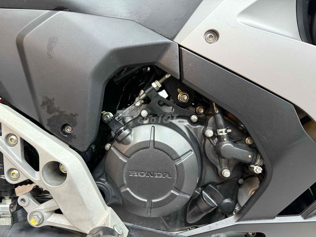 Honda Winner X V4 abs smk bssg chính chủ. Mua bán Xe máy tại Quận 12 Tp Hồ Chí Minh được đăng bởi THÁI THUẬN MOTOR hình 3