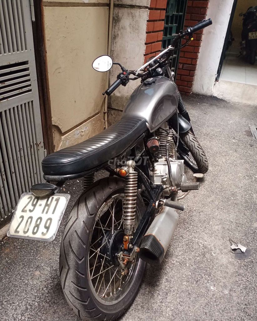 Xe daelim 125cc độ caferacer.. Mua bán Xe máy tại Quận Thanh Xuân Hà Nội được đăng bởi Mạc Kiệt hình 2