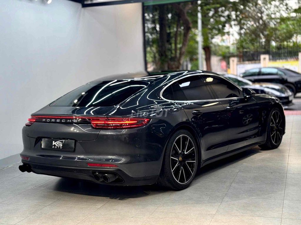 Porsche Panamera 3.0 V6 model 2018. Mua bán Ô tô tại Quận 8 Tp Hồ Chí Minh được đăng bởi Khoa nguyễn hình 5