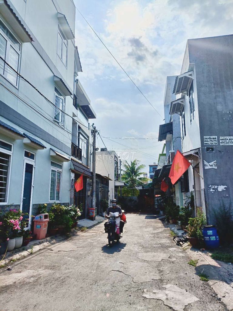 🔥🔥🔥 Nhà đẹp 2 tầng, Lã Xuân Oai, 53m2, Tăng Nhơn Phú, Q.9