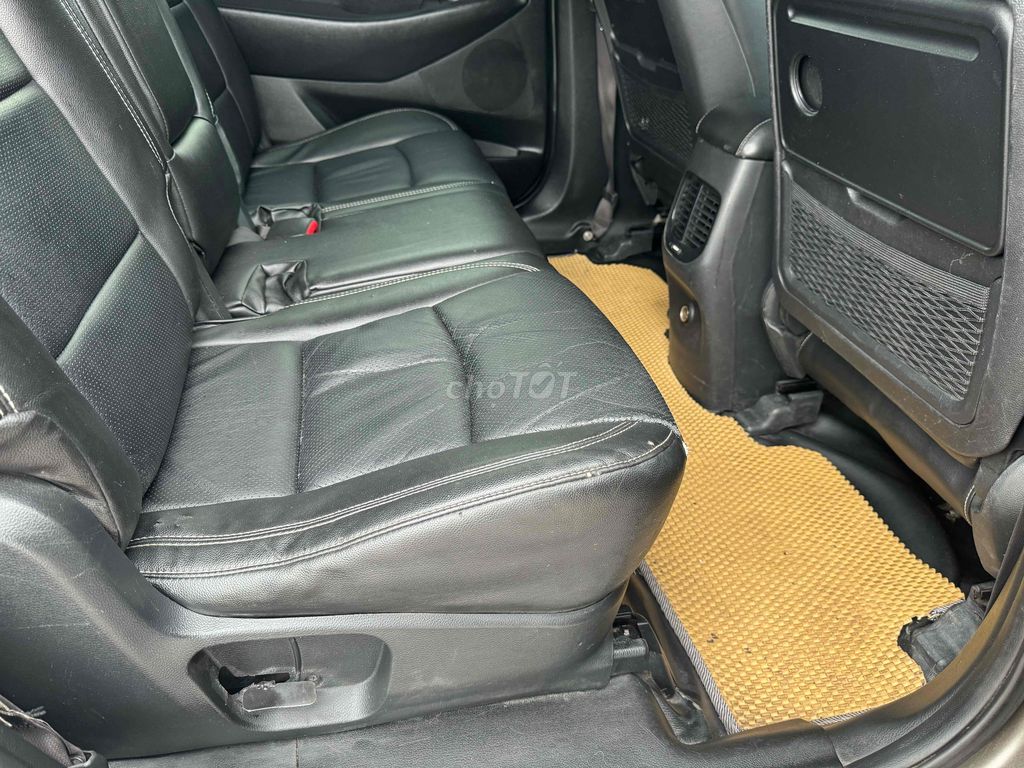 Kia Rondo 2016 số tự động máy dầu. Mua bán Ô tô tại Quận Hà Đông Hà Nội được đăng bởi Hiệp Xoăn Hà Đông hình 17