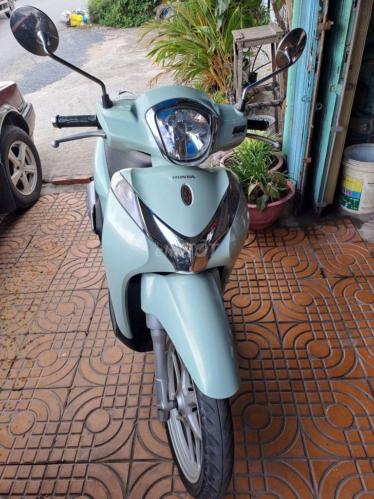 SH Mode 2015 nguyên zin đẹp như xe thùng 9 chủ bao. Mua bán Xe máy tại Thành phố Sa Đéc Đồng Tháp được đăng bởi Anh Thành hình 1