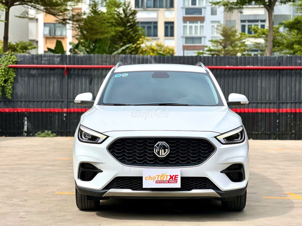 MG ZS 2022 Standard 1.5 AT 2WD - 12,000 km Zin đẹp