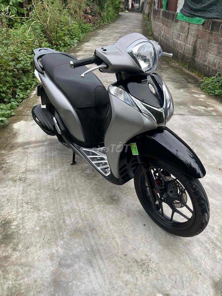 Cần bán sh mode 2017 máy zin chính chủ. Mua bán Xe máy tại Quận Kiến An Hải Phòng được đăng bởi Đức Anh  hình 2