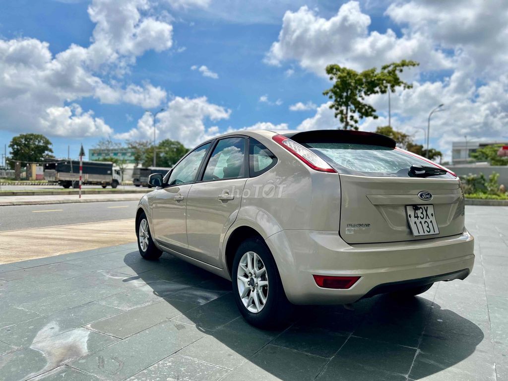 Ford Focus 2010 1 chủ từ mới. Mua bán Ô tô tại Quận Cẩm Lệ Đà Nẵng được đăng bởi Lương văn vỹ  hình 5