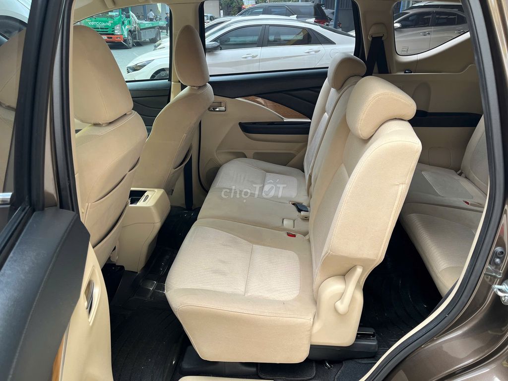 MITSUBISHI XPANDER 1.5AT 2019 GIA ĐÌNH LƯỚT HT 70%. Mua bán Ô tô tại Quận 11 Tp Hồ Chí Minh được đăng bởi Hiếu hình 17