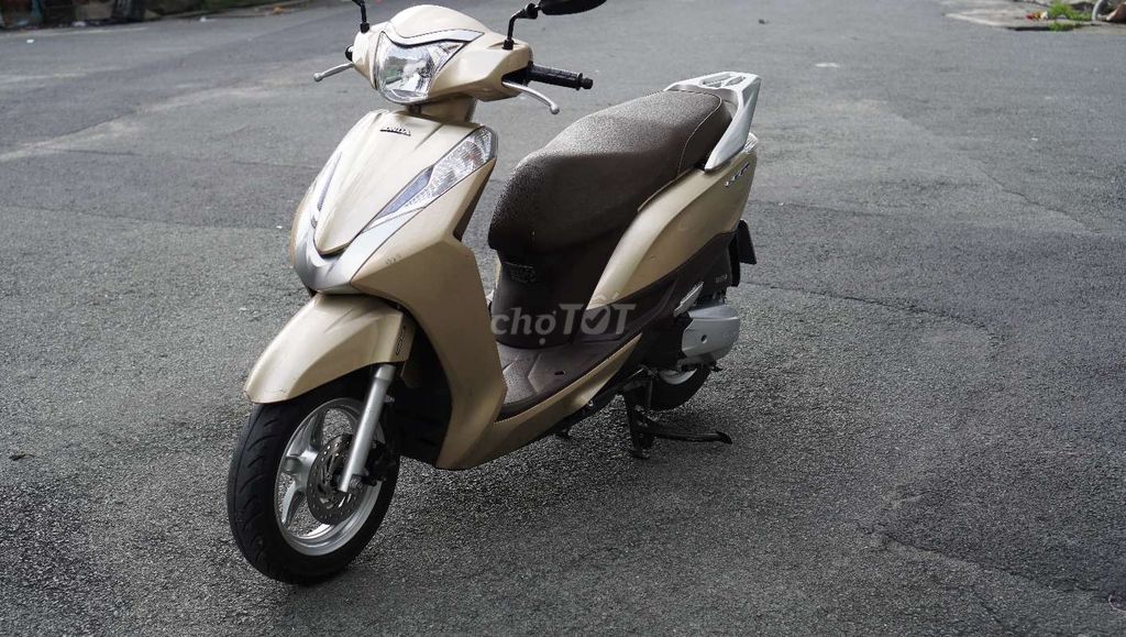 Honda Lead 125cc - 2017 - Biển SG Xe Chất. Mua bán Xe máy tại Quận Tân Phú Tp Hồ Chí Minh được đăng bởi Đỗ Hoàng hình 14