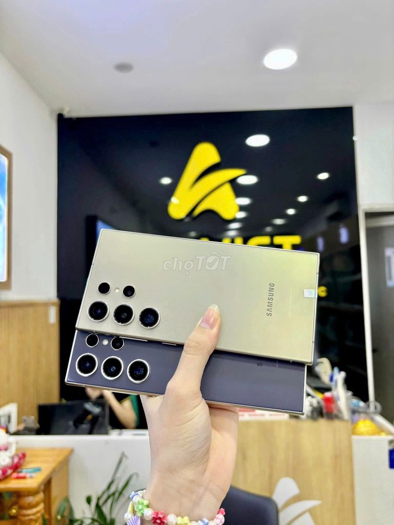 Galaxy S24 Ultra 1T đẹp keng zin ap full cn. Mua bán Điện thoại tại Quận Thanh Khê Đà Nẵng được đăng bởi Alovietstore Đà Nẵng hình 6