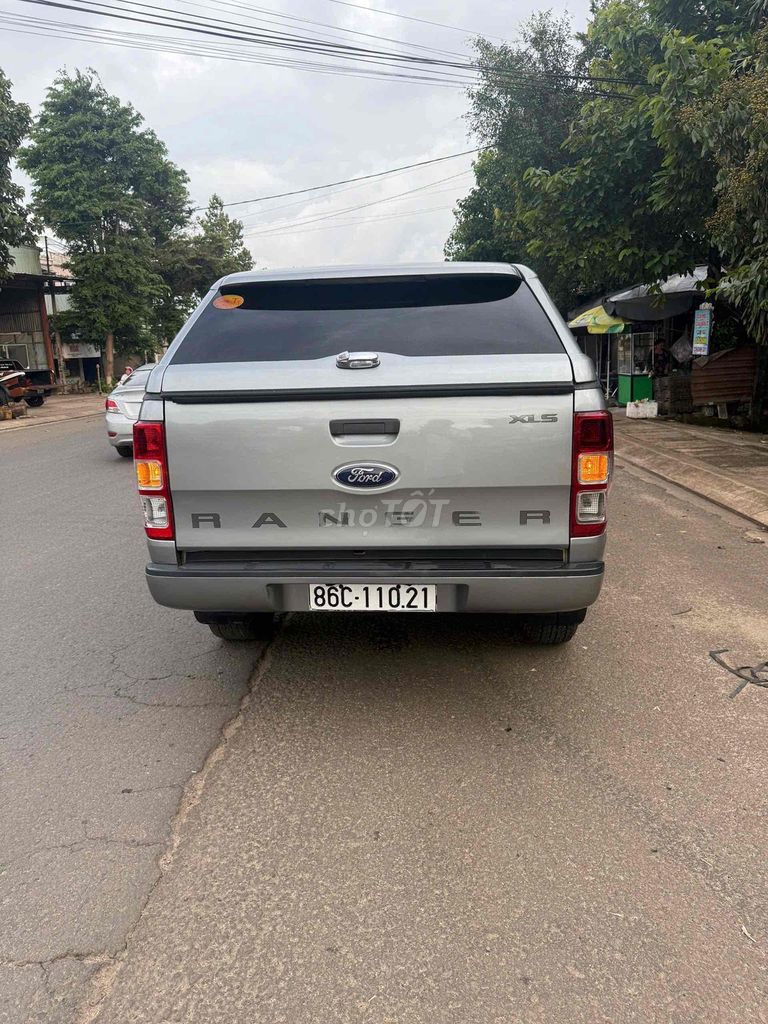 Ford Ranger 2016 XLS 2.2 4x2 MT - 100000 km. Mua bán Ô tô tại Thành phố Pleiku Gia Lai được đăng bởi Dinh Trung  hình 3