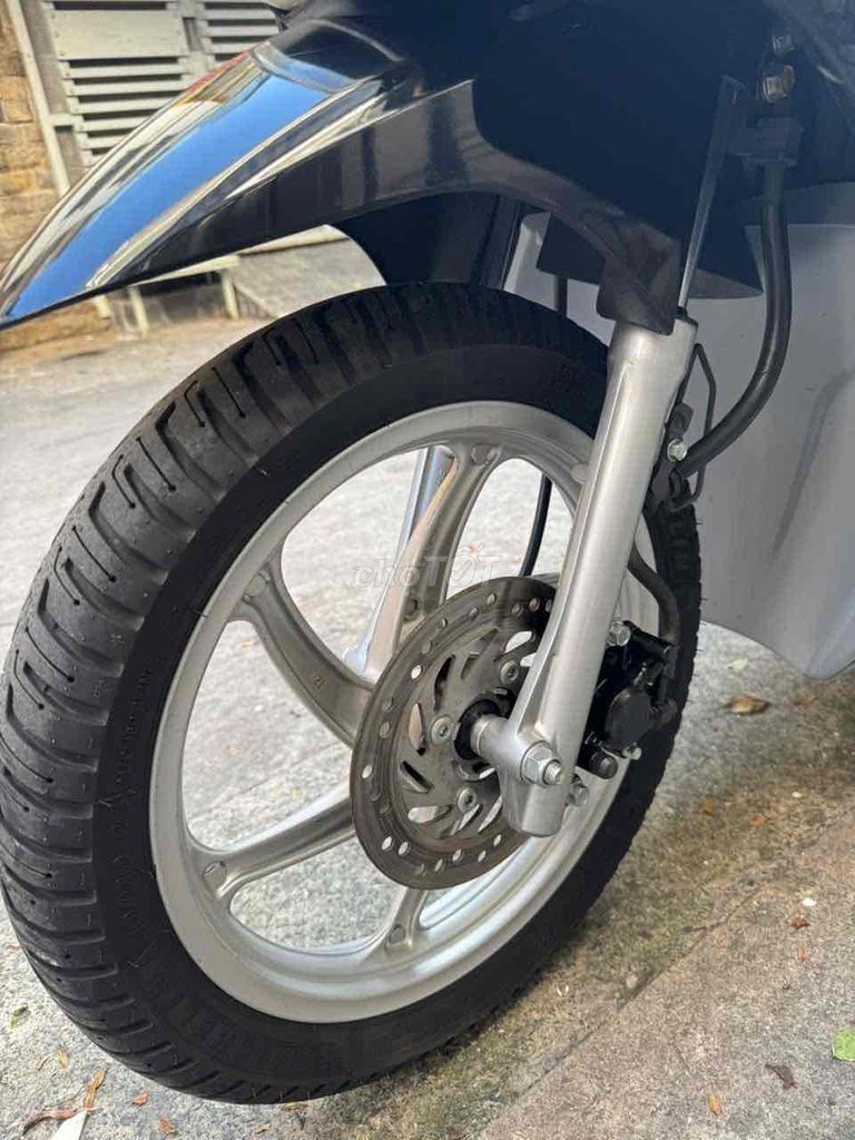 Honda Click 110cc màu Đen BSTP 9C. Mua bán Xe máy tại Quận 11 Tp Hồ Chí Minh được đăng bởi Huy Huy hình 1