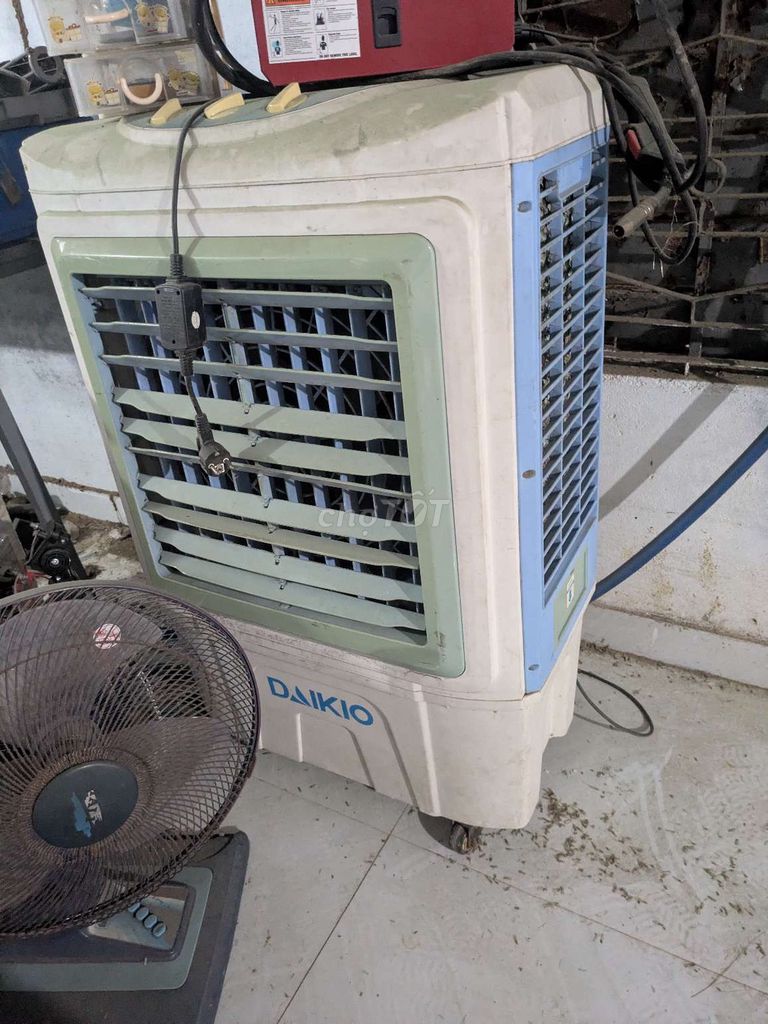 Quạt hơi nước Daikio Trắng, xanh. Mua bán Quạt tại Quận Ngũ Hành Sơn Đà Nẵng được đăng bởi toan hình 1