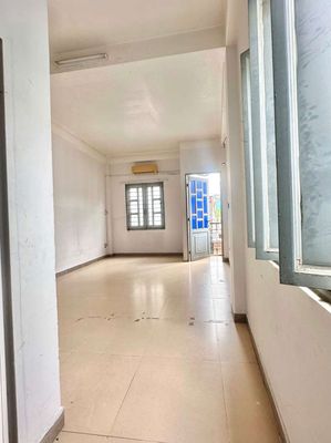 Tìm Nam ở ghép Phòng Ban Công,Cửa sổ Q10, Góc 3/2, Lê Hồng Phong