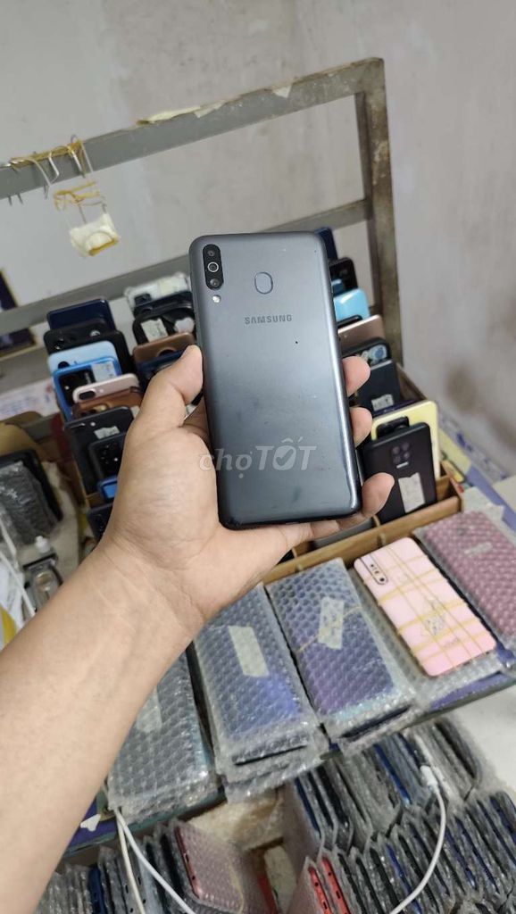 Samsung M30, ram 4gb, 64gb, pin 5000. Mua bán Điện thoại tại Quận Gò Vấp Tp Hồ Chí Minh được đăng bởi A LONG   nhận thanh toán THẺ TÍN DỤNG hình 1
