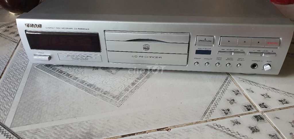 TEAC CD RW 980mkIi bãi nhật đọc tốt