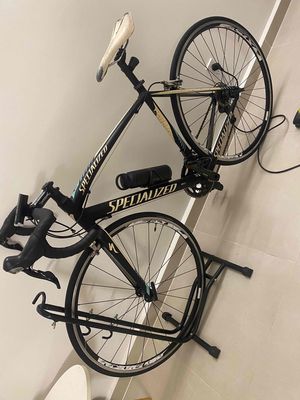 Xe đạp đua Specialized Allez Đen. Mua bán Xe đạp tại Quận 4 Tp Hồ Chí Minh được đăng bởi Mr Tuan