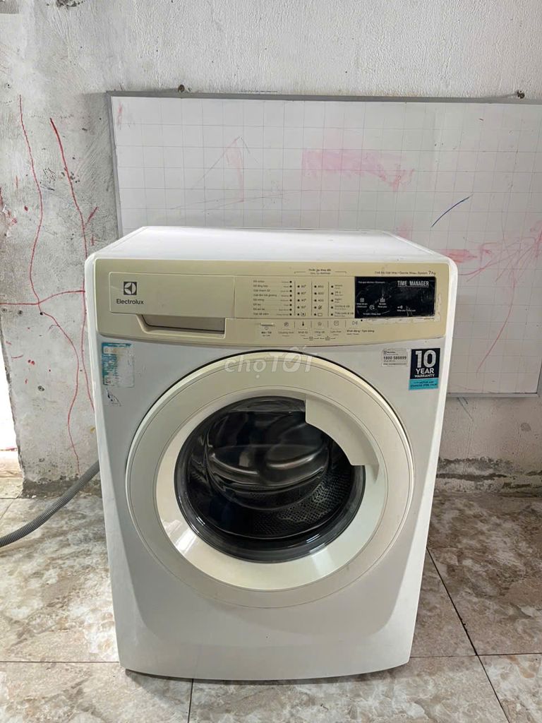 cần bán máy giặt electrolux 7kg đang sử dụng tốt