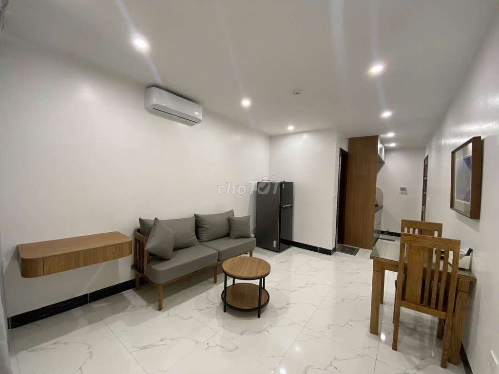 Căn Hộ 40m2 Sịn sò. Full nội thất, ban công thoáng tại Nguyễn Công Chứ