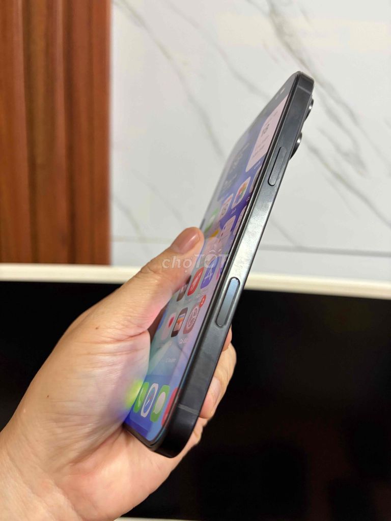 iphone 16promax 256g liknew pin 100% bh 8/2026. Mua bán Điện thoại tại Quận Lê Chân Hải Phòng được đăng bởi hoang anh hình 1