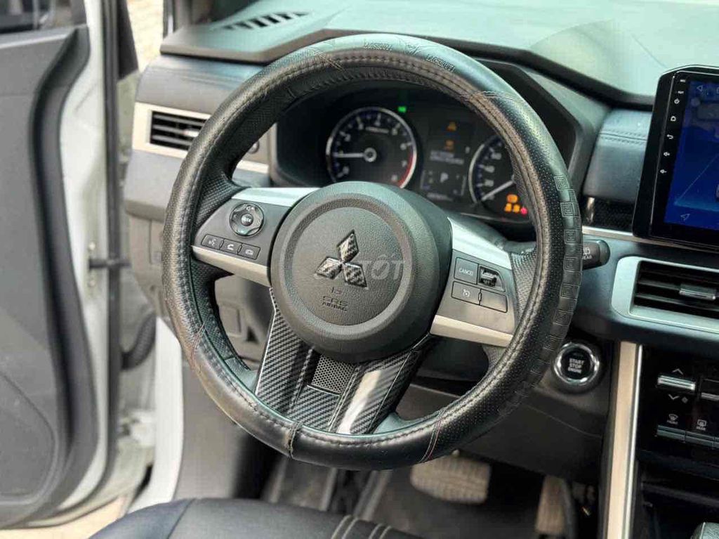 Mitsubishi Xpander Cross 2022 - 66000 km. Mua bán Ô tô tại Quận 12 Tp Hồ Chí Minh được đăng bởi Nam Trường  hình 7