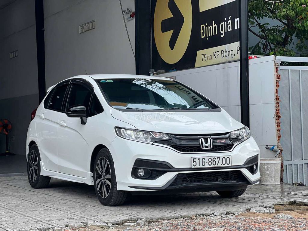 💚💚 Honda Jazz 2018 RS - 39999 km SIÊU MỚI. Mua bán Ô tô tại Thành phố Thuận An Bình Dương được đăng bởi BÌNH VÌNH PHÚ CHUYÊN XE LƯỚT BAO TEST HÃNG  hình 1