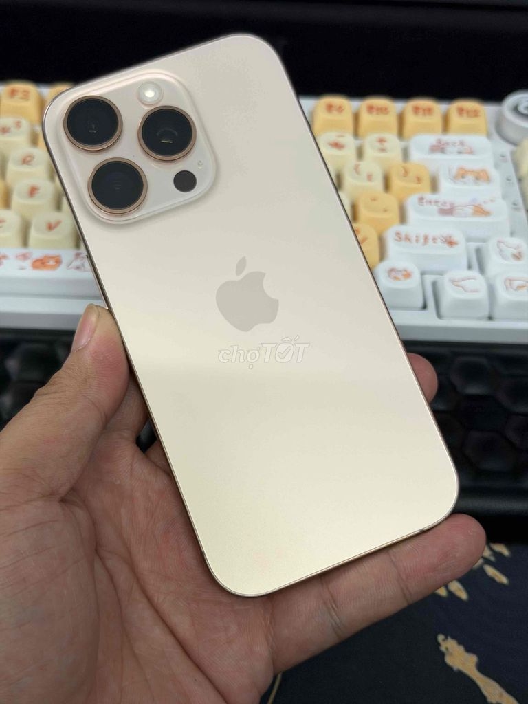 Apple iPhone 16 Pro 256GB Sa mạc QT Mỹ. Mua bán Điện thoại tại Quận Ninh Kiều Cần Thơ được đăng bởi Bách Mobile hình 1
