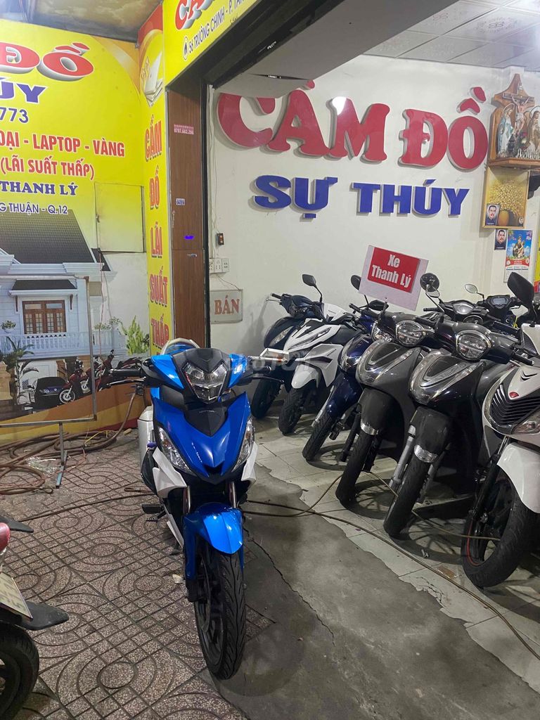 cầm đồ bán thanh lý xe zin đẹp êm ru