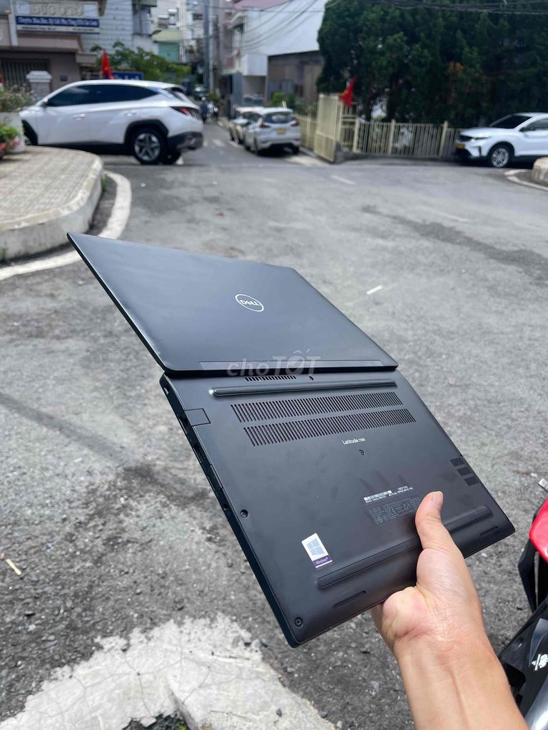 Dell Latitude 7390 i5 8GB/256GB. Mua bán Laptop tại Thành phố Đà Lạt Lâm Đồng được đăng bởi Laptop Thịnh Phát hình 1