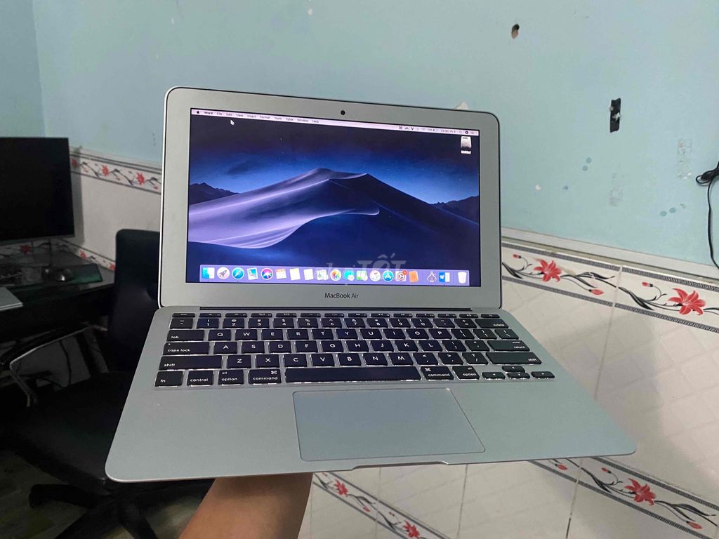 Cần bán Macbook Air 2015