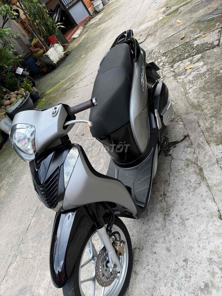 Honda SH Mode 2019 Серебристый