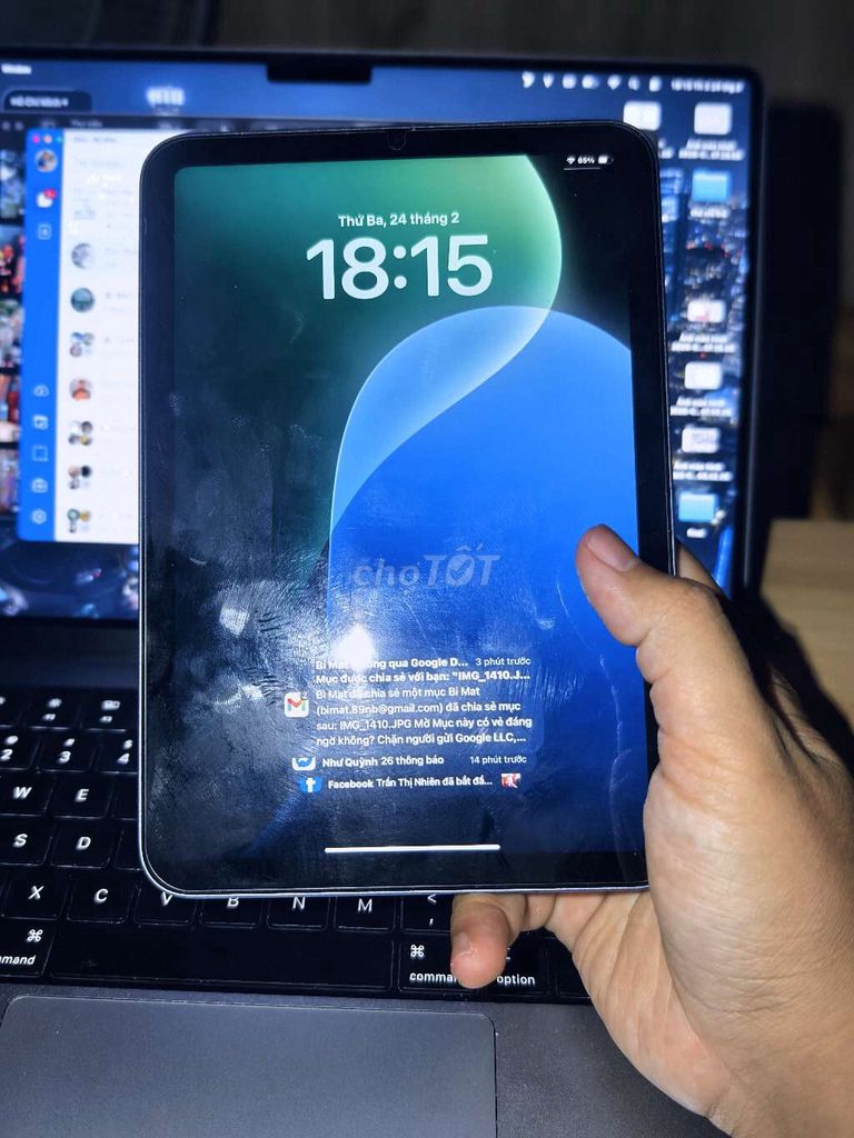 Apple iPad Xám Đã qua sử dụng. Mua bán Máy tính bảng tại Quận Bình Thạnh Tp Hồ Chí Minh được đăng bởi Trần Hiếu hình 1