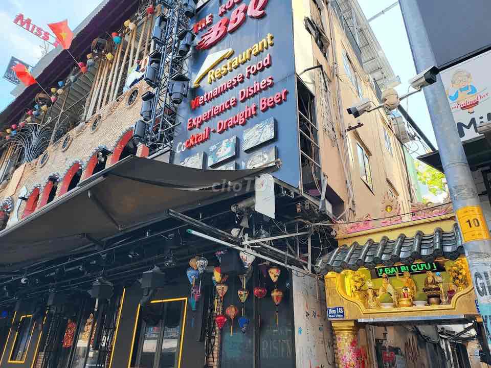 Аренда · 4 комн. · 48 м² · Quận 1, ул. Bùi Viện