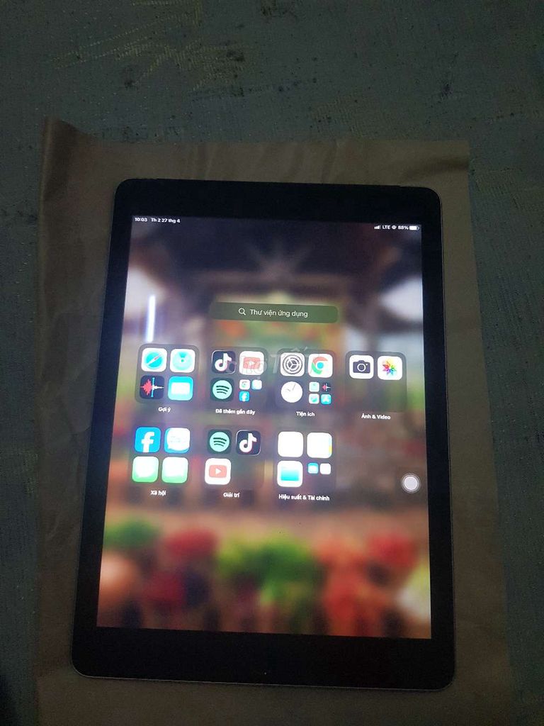 Apple iPad Air 2 16GB Xám Đã sử dụng. Mua bán Máy tính bảng tại Quận 12 Tp Hồ Chí Minh được đăng bởi tuấn nguyễn hình 1