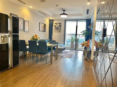 CHÍNH CHỦ_BÁN CHUNG CƯ N5 NGUYỄN VĂN CỪ_NGỌC LÂM_LONG BIÊN_Ở NGAY. Mua bán căn hộ/chung cư tại Quận Long Biên Hà Nội được đăng bởi HƯNG CHỦ ĐẦU TƯ