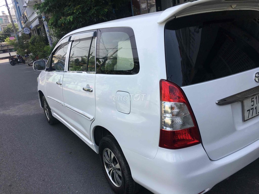 Toyota Innova 2013 mt j - 123456 km. Mua bán Ô tô tại Quận 6 Tp Hồ Chí Minh được đăng bởi truong sieu hình 3