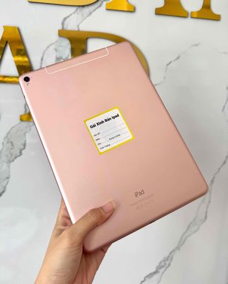 PRO9.7  wifi 32gb | máy đẹp full chức năng. Mua bán Máy tính bảng tại Quận Ninh Kiều Cần Thơ được đăng bởi MLam chuyên sỉ lẻ ipad toàn quốc