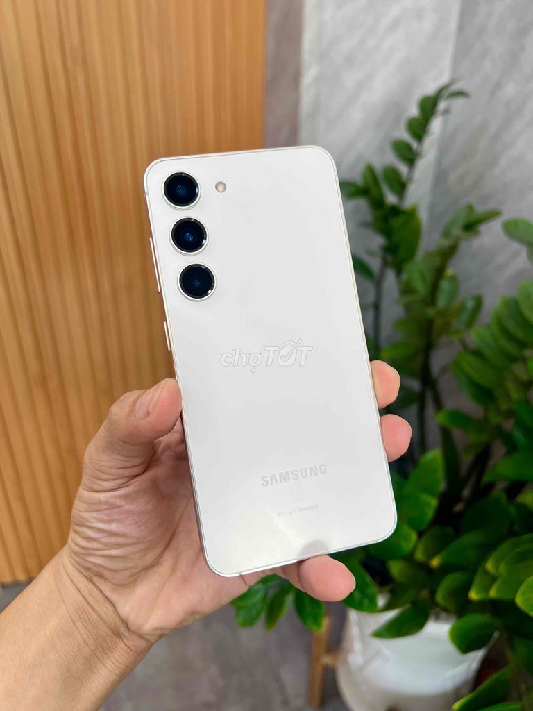 Samsung Galaxy S23 5G 128GB Trắng 2 Sim - Trả Góp. Mua bán Điện thoại tại Quận Gò Vấp Tp Hồ Chí Minh được đăng bởi Toto Mobile hình 1