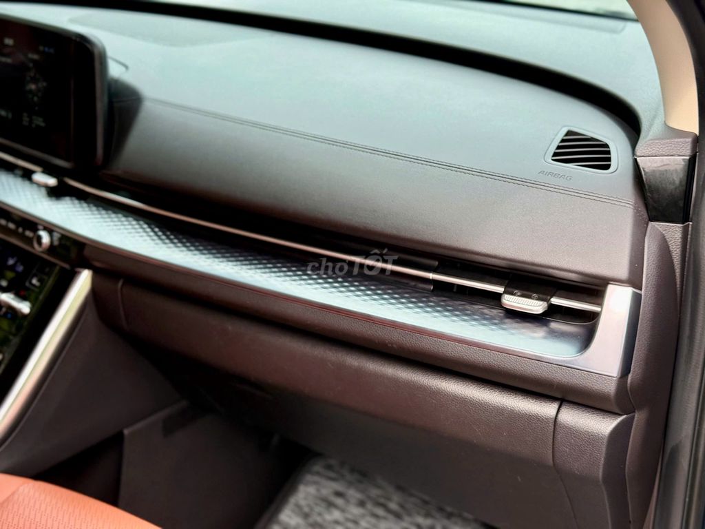 Kia Carnival 2022 2.2D Premium 7 chỗ - 79000 km. Mua bán Ô tô tại Quận Bắc Từ Liêm Hà Nội được đăng bởi An Phát AUTO hình 15