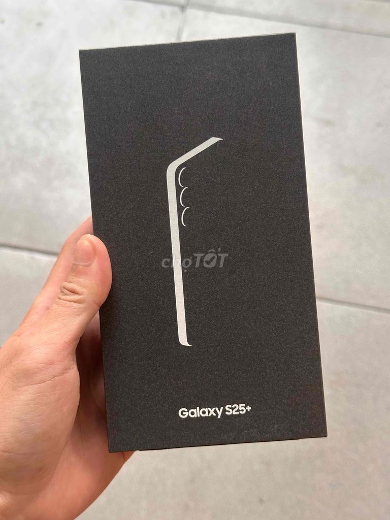 Samsung Galaxy S25+ 256GB Xanh Navy NEWSEAL. Mua bán Điện thoại tại Quận Hà Đông Hà Nội được đăng bởi Trung Nguyễn hình 1