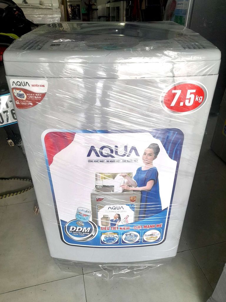 Thanh lý máy giặt Aqua sanyo 7kí5 máy móc zin