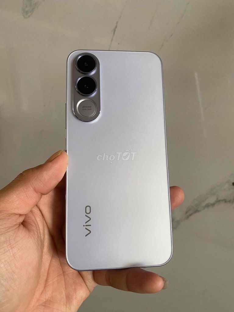Vivo V70 FE 5G 256GB Bạc. Mua bán Điện thoại tại Quận 6 Tp Hồ Chí Minh được đăng bởi Phát Nguyễn hình 1